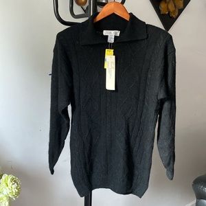 Host Pick 💙 New Crystal-Kobe Women's Size M pullover Sweater